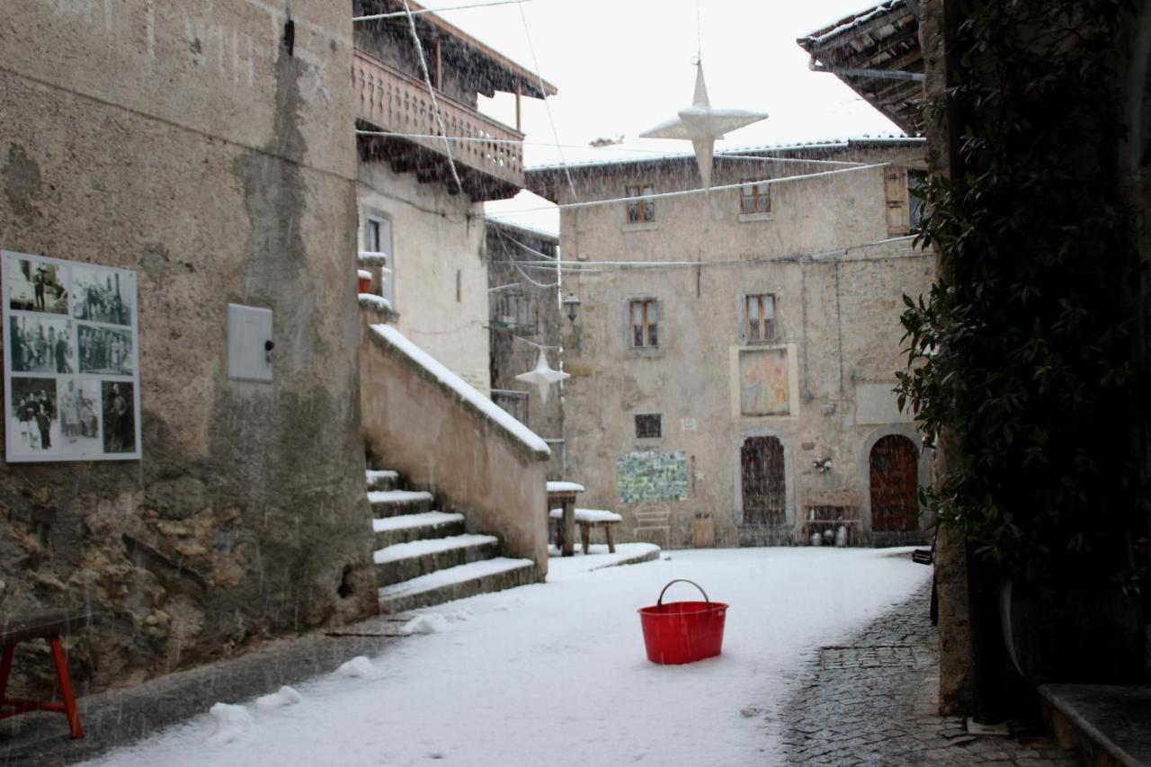 B&B Piccolo Tibet Lavenone Dış mekan fotoğraf